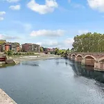 Apartment Centre Carmes *